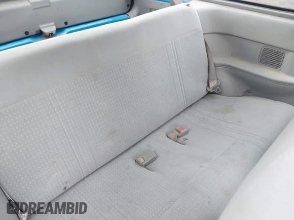 ✅ 1992 Geo Metro • VIN: 2C1MR2464N6719118 • Лот: 43348583. Опубликован ранее на IAAI с пробегом 91 693 миль. Бесплатный доступ к архиву аукционных продаж из США и подробный отчёт об истории автомобиля на DreamBid. Изображение 8.