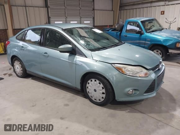 ✅ 2012 Ford Focus SE • VIN: 1FAHP3F24CL352533 • Lot: 43547192. Listed on IAAI with 211,029 mi. Free auction sales archive from the USA and detailed vehicle history report at DreamBid. Image 1.