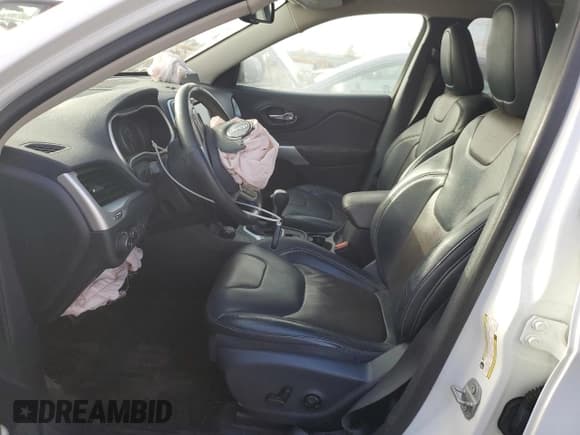 ✅ 2017 Jeep Cherokee Limited • VIN: 1C4PJMDS7HW632095 • Lot: 90351965. Wystawiony na Copart z przebiegiem 66 603 mil. Bezpłatny archiwum sprzedaży aukcyjnych z USA i szczegółowy raport historii pojazdu na DreamBid. Zdjęcie 7.