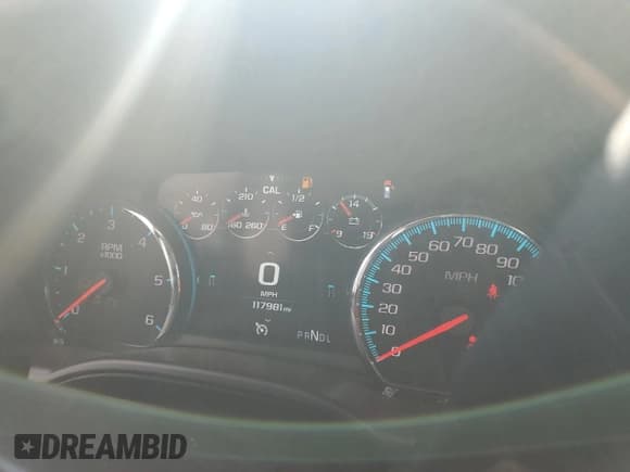 ✅ 2018 GMC Sierra 1500 Denali • VIN: 3GTP1PECXJG404167 • Lot: 84890165. Listed on Copart with 117,981 mi. Free auction sales archive from the USA and detailed vehicle history report at DreamBid. Image 9.