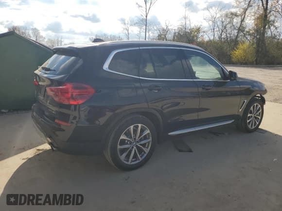 ✅ 2019 BMW X3 xDrive30i • VIN: 5UXTR9C56KLP77085 • Lot: 90996945. Wystawiony na Copart z przebiegiem 83 213 mil. Bezpłatny archiwum sprzedaży aukcyjnych z USA i szczegółowy raport historii pojazdu na DreamBid. Zdjęcie 3.