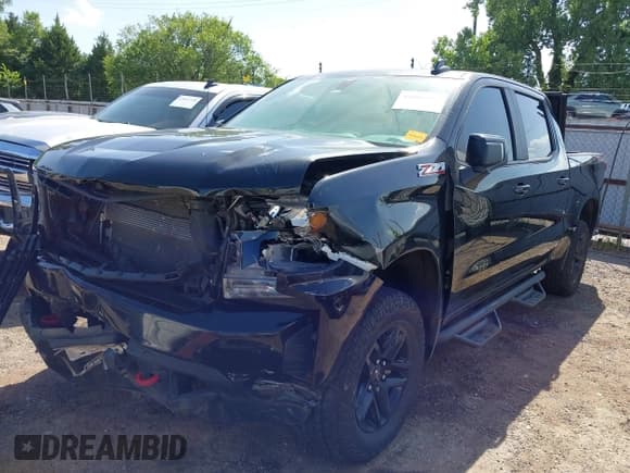 ✅ 2020 Chevrolet Silverado 1500 LT Trail Boss • VIN: 3GCPYFED8LG370568 • Лот: 42802033. Опубликован ранее на IAAI с пробегом 94 163 миль. Бесплатный доступ к архиву аукционных продаж из США и подробный отчёт об истории автомобиля на DreamBid. Изображение 2.