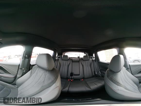 ✅ 2025 Acura ADX w/A-Spec Package • VIN: 3HDSA2H54SM702967 • Лот: 43329422. Опубликован ранее на IAAI с пробегом 1 200 миль. Бесплатный доступ к архиву аукционных продаж из США и подробный отчёт об истории автомобиля на DreamBid. Изображение 18.