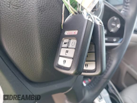 ✅ 2022 Honda Pilot Elite • VIN: 5FNYF6H01NB039827 • Лот: 43582045. Опубликован ранее на IAAI с пробегом 21 810 миль. Бесплатный доступ к архиву аукционных продаж из США и подробный отчёт об истории автомобиля на DreamBid. Изображение 11.