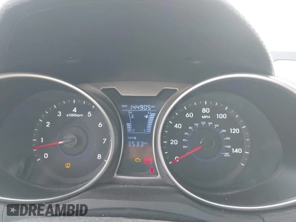 ✅ 2014 Hyundai Veloster • VIN: KMHTC6ADXEU213185 • Lot: 41704012. Wystawiony na IAAI z przebiegiem 144 905 mil. Bezpłatny archiwum sprzedaży aukcyjnych z USA i szczegółowy raport historii pojazdu na DreamBid. Zdjęcie 7.