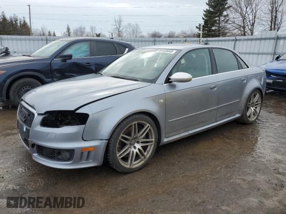 ✅ 2008 Audi RS 4 • VIN: WUADU78E78N900345 • Lot: 45153045. Wystawiony na Copart z przebiegiem 142 835 mil. Bezpłatny archiwum sprzedaży aukcyjnych z USA i szczegółowy raport historii pojazdu na DreamBid. Zdjęcie 1.