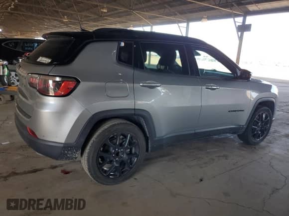 2022 Jeep Compass Altitude с VIN 3C4NJCBB0NT172770, выставлен на аукционе Copart как лот 86854725 с пробегом 42 147 миль миль и Списание • Salvage title. История ставок и продаж доступна на DreamBid. Изображение 3.