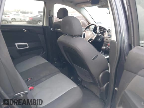 ✅ 2014 Chevrolet Captiva Sport LT • VIN: 3GNAL3EK7ES651186 • Lot: 41159283. Wystawiony na IAAI z przebiegiem 1 692 559 mil. Bezpłatny archiwum sprzedaży aukcyjnych z USA i szczegółowy raport historii pojazdu na DreamBid. Zdjęcie 8.