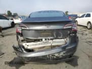 ✅ 2021 Tesla Model 3 Standard Range Plus • VIN: 5YJ3E1EA0MF078002 • Lot: 82553525. Wystawiony na Copart z przebiegiem 52 172 mil. Bezpłatny archiwum sprzedaży aukcyjnych z USA i szczegółowy raport historii pojazdu na DreamBid. Zdjęcie 6.