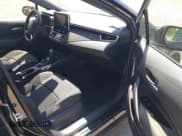 ✅ 2022 Toyota Corolla SE • VIN: JTND4MBE7N3165132 • Lot: 42360148. Wystawiony na IAAI z przebiegiem 13 448 mil. Bezpłatny archiwum sprzedaży aukcyjnych z USA i szczegółowy raport historii pojazdu na DreamBid. Zdjęcie 5.