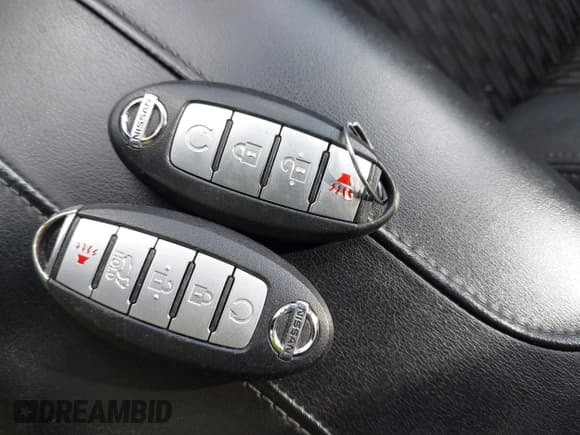 ✅ 2017 Nissan Rogue SL • VIN: 5N1AT2MT9HC817923 • Лот: 43441709. Опубликован ранее на IAAI с пробегом 140 352 миль. Бесплатный доступ к архиву аукционных продаж из США и подробный отчёт об истории автомобиля на DreamBid. Изображение 11.