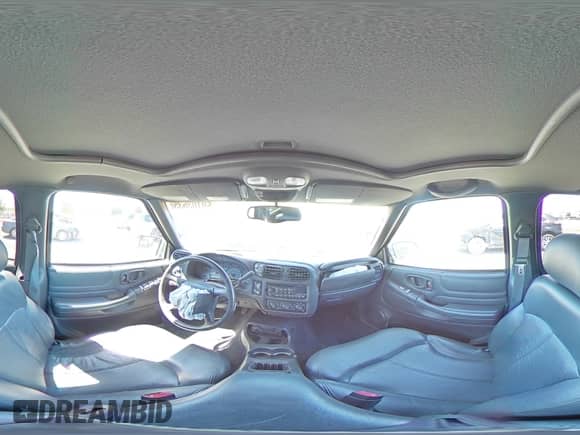 1999 Chevrolet Blazer LT с VIN 1GNDT13W4X2248675, выставлен на аукционе Copart как лот 59103635 с пробегом 105 827 миль миль и Списание • Salvage title. История ставок и продаж доступна на DreamBid. Изображение 15.