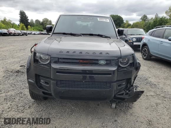 ✅ 2024 Land Rover Defender X-Dynamic SE • VIN: SALE27EU4R2341772 • Lot: 68953165. Wystawiony na Copart z przebiegiem 11 523 mil. Bezpłatny archiwum sprzedaży aukcyjnych z USA i szczegółowy raport historii pojazdu na DreamBid. Zdjęcie 5.