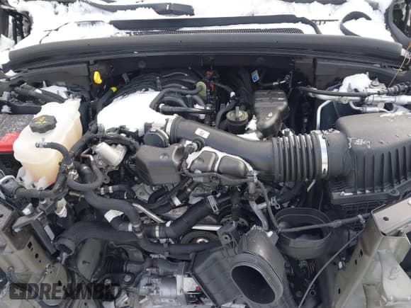 ✅ 2024 Jeep Grand Cherokee Altitude • VIN: 1C4RJKAG2R8575310 • Lot: 41093188. Listed on IAAI with 4,919 mi. Free auction sales archive from the USA and detailed vehicle history report at DreamBid. Image 10.