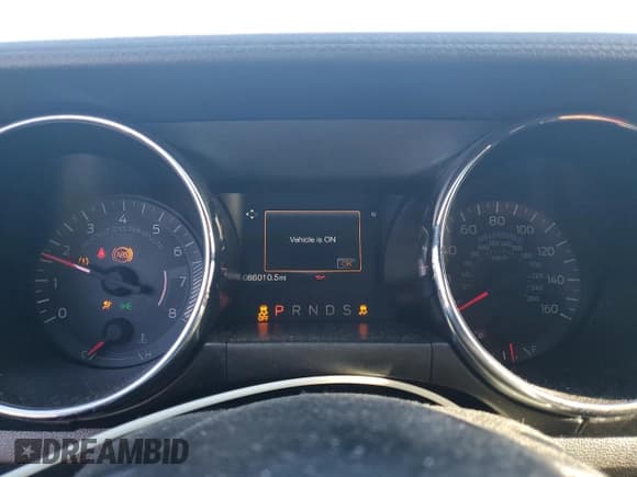 ✅ 2017 Ford Mustang V6 • VIN: 1FA6P8AM9H5311873 • Lot: 86727355. Listed on Copart with 86,010 mi. Free auction sales archive from the USA and detailed vehicle history report at DreamBid. Image 9.