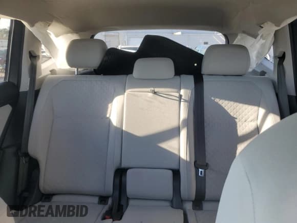 ✅ 2021 Volkswagen Tiguan S • VIN: 3VV0B7AX6MM015878 • Лот: 82304095. Опубликован ранее на Copart с пробегом 42 319 миль. Бесплатный доступ к архиву аукционных продаж из США и подробный отчёт об истории автомобиля на DreamBid. Изображение 10.