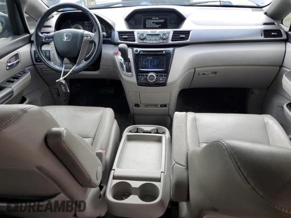 ✅ 2014 Honda Odyssey EX-L • VIN: 5FNRL5H68EB073601 • Lot: 48163095. Listed on Copart with 66,907 mi. Free auction sales archive from the USA and detailed vehicle history report at DreamBid. Image 8.