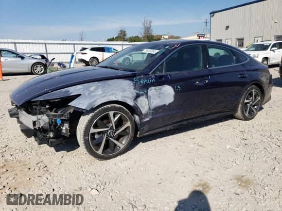 2022 Hyundai Sonata Sport с VIN 5NPEJ4J28NH138177, выставлен на аукционе Copart как лот 71813254 с пробегом 39 932 миль миль и Списание • Salvage title. История ставок и продаж доступна на DreamBid. Изображение 1.