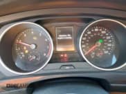 ✅ 2020 Volkswagen Tiguan SE • VIN: 3VV2B7AXXLM078926 • Lot: 91168855. Wystawiony na Copart z przebiegiem 92 379 mil. Bezpłatny archiwum sprzedaży aukcyjnych z USA i szczegółowy raport historii pojazdu na DreamBid. Zdjęcie 9.