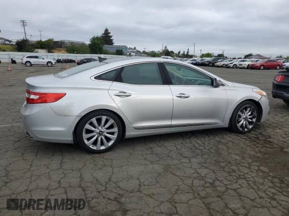 ✅ 2012 Hyundai Azera • VIN: KMHFH4JGXCA123949 • Lot: 53499005. Wystawiony na Copart z przebiegiem 184 083 mil mil. Skorzystaj z bezpłatnego archiwum sprzedaży aukcyjnych z USA i zobacz szczegółowy raport historii pojazdu na DreamBid. Zdjęcie 3.