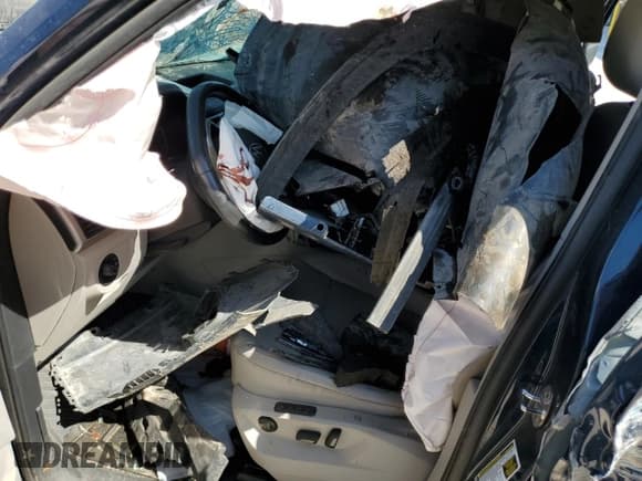 ✅ 2021 Volkswagen Atlas SEL • VIN: 1V2BR2CAXMC500619 • Lot: 82548775. Listed on Copart with Not provided. Free auction sales archive from the USA and detailed vehicle history report at DreamBid. Image 7.