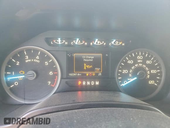 ✅ 2019 Ford F-150 XL • VIN: 1FTEX1EP6KKF18392 • Lot: 94328195. Listed on Copart with 152,267 mi. Free auction sales archive from the USA and detailed vehicle history report at DreamBid. Image 9.