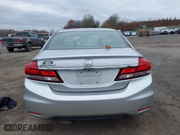 ✅ 2014 Honda Civic LX • VIN: 19XFB2F57EE203422 • Лот: 43695149. Опубликован ранее на IAAI с пробегом 212 794 миль. Бесплатный доступ к архиву аукционных продаж из США и подробный отчёт об истории автомобиля на DreamBid. Изображение 16.