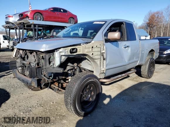 ✅ 2004 Nissan Titan LE • VIN: 1N6AA06B34N526171 • Лот: 82176104. Опубликован ранее на Copart с пробегом 103 759 миль. Бесплатный доступ к архиву аукционных продаж из США и подробный отчёт об истории автомобиля на DreamBid. Изображение 1.