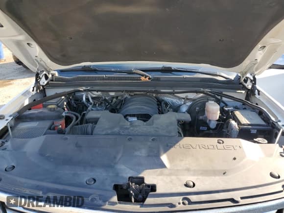 ✅ 2016 Chevrolet Suburban LTZ • VIN: 1GNSCJKC4GR352203 • Lot: 77547534. Wystawiony na Copart z przebiegiem 160 275 mil. Bezpłatny archiwum sprzedaży aukcyjnych z USA i szczegółowy raport historii pojazdu na DreamBid. Zdjęcie 13.