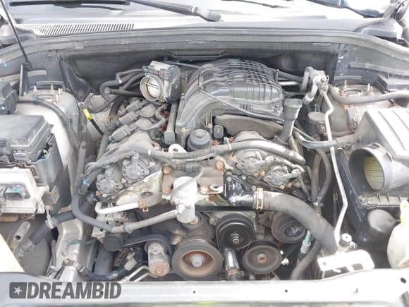 ✅ 2011 Jeep Grand Cherokee Laredo • VIN: 1J4RR4GG5BC632205 • Lot: 43745153. Listed on IAAI with 105,093 mi. Free auction sales archive from the USA and detailed vehicle history report at DreamBid. Image 10.