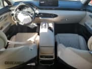 ✅ 2022 Genesis GV70 Sport • VIN: KMUMCDTC8NU034559 • Lot: 85319585. Wystawiony na Copart z przebiegiem 46 836 mil. Bezpłatny archiwum sprzedaży aukcyjnych z USA i szczegółowy raport historii pojazdu na DreamBid. Zdjęcie 8.