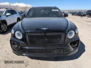 ✅ 2021 Bentley Bentayga V8 • VIN: SJAAM2ZV2MC032781 • Lot: 50601785. Listed on Copart with 42,950 mi. Free auction sales archive from the USA and detailed vehicle history report at DreamBid. Image 5.