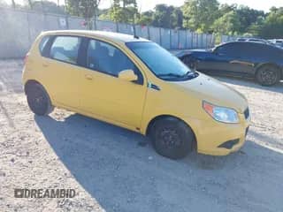 2010 Chevrolet Aveo 1LT z VIN KL1TD6DE1AB111440, wystawiony jako IAAI lot #42889491 z przebiegiem 100 092 mil mil oraz . Historia ofert i sprzedaży dostępna na DreamBid. Obrazek 1.