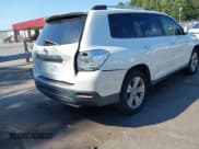 ✅ 2013 Toyota Highlander Limited • VIN: 5TDYK3EH5DS137807 • Lot: 43134944. Listed on IAAI with 186,676 mi. Free auction sales archive from the USA and detailed vehicle history report at DreamBid. Image 4.