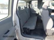 ✅ 2007 Ford F-150 STX • VIN: 1FTRX12W97KD24685 • Lot: 43679598. Wystawiony na IAAI z przebiegiem 189 618 mil. Bezpłatny archiwum sprzedaży aukcyjnych z USA i szczegółowy raport historii pojazdu na DreamBid. Zdjęcie 8.