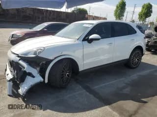✅ 2021 Porsche Cayenne • VIN: WP1AA2AYXMDA00148 • Лот: 52647565. Опубликован ранее на Copart с пробегом 27 977 миль. Бесплатный доступ к архиву аукционных продаж из США и подробный отчёт об истории автомобиля на DreamBid. Изображение 1.
