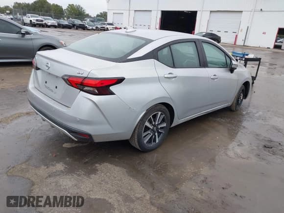 ✅ 2021 Nissan Versa SV • VIN: 3N1CN8EV4ML848251 • Lot: 43838617. Listed on IAAI with 62,631 mi. Free auction sales archive from the USA and detailed vehicle history report at DreamBid. Image 4.