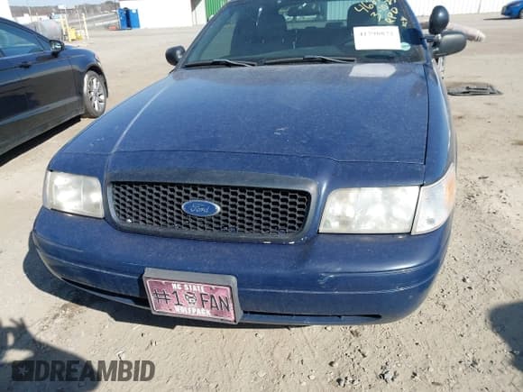 ✅ 2008 Ford Police Interceptor • VIN: 2FAFP71VX8X150953 • Lot: 41790872. Listed on IAAI with 144,999 mi. Free auction sales archive from the USA and detailed vehicle history report at DreamBid. Image 12.