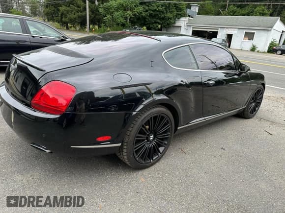 ✅ 2007 Bentley Continental GT • VIN: SCBCR73W17C040241 • Lot: 91603445. Wystawiony na Copart z przebiegiem 92 913 mil. Bezpłatny archiwum sprzedaży aukcyjnych z USA i szczegółowy raport historii pojazdu na DreamBid. Zdjęcie 4.
