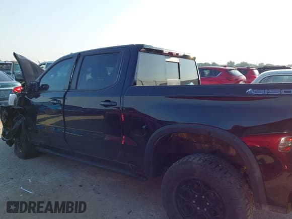 ✅ 2023 Chevrolet Silverado 1500 ZR2 • VIN: 3GCUDHEL1PG299673 • Лот: 43175213. Опубликован ранее на IAAI с пробегом Не указан. Бесплатный доступ к архиву аукционных продаж из США и подробный отчёт об истории автомобиля на DreamBid. Изображение 13.