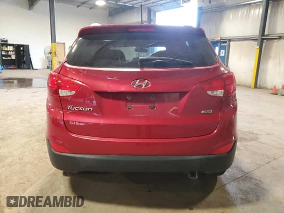 2014 Hyundai Tucson SE z VIN KM8JUCAG4EU798570, wystawiony jako Copart lot #71097605 z przebiegiem 98 818 mil mil oraz Szkoda całkowita • Salvage title. Historia ofert i sprzedaży dostępna na DreamBid. Obrazek 6.