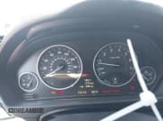 ✅ 2013 BMW 3 Series ActiveHybrid 3 • VIN: WBA3F9C50DF484095 • Лот: 41780384. Опубликован ранее на IAAI с пробегом 172 110 миль. Бесплатный доступ к архиву аукционных продаж из США и подробный отчёт об истории автомобиля на DreamBid. Изображение 7.