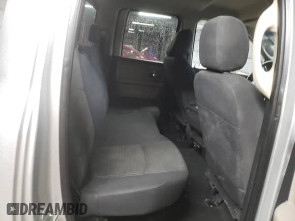 ✅ 2009 Dodge 1500 ST • VIN: 1D3HV18P69S784382 • Лот: 84201144. Размещён на Copart с пробегом 162 588 миль миль. Получите бесплатный доступ к архиву аукционных продаж из США и посмотрите подробный отчёт об истории автомобиля на DreamBid. Изображение 11.