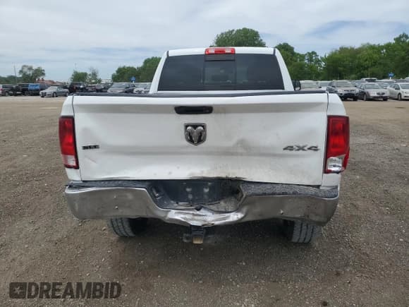✅ 2016 Ram 2500 Big Horn • VIN: 3C6UR5DL4GG210932 • Lot: 57209215. Listed on Copart with 204,239 mi. Free auction sales archive from the USA and detailed vehicle history report at DreamBid. Image 6.
