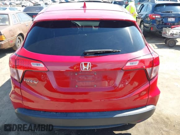 ✅ 2018 Honda HR-V EX • VIN: 3CZRU5H55JG701813 • Лот: 43067095. Опубликован ранее на IAAI с пробегом 130 075 миль. Бесплатный доступ к архиву аукционных продаж из США и подробный отчёт об истории автомобиля на DreamBid. Изображение 17.