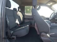 ✅ 2020 Ford F-150 XL • VIN: 1FTEX1CP6LKE65116 • Lot: 42298966. Wystawiony na IAAI z przebiegiem 90 255 mil. Bezpłatny archiwum sprzedaży aukcyjnych z USA i szczegółowy raport historii pojazdu na DreamBid. Zdjęcie 8.