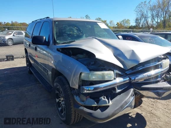 ✅ 2004 Chevrolet Suburban LT • VIN: 3GNEC16T14G306203 • Лот: 43452798. Опубликован ранее на IAAI с пробегом 146 872 миль. Бесплатный доступ к архиву аукционных продаж из США и подробный отчёт об истории автомобиля на DreamBid. Изображение 1.