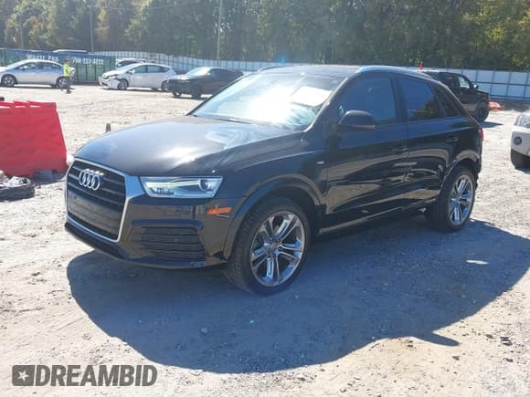 ✅ 2018 Audi Q3 Premium • VIN: WA1BCCFS0JR020251 • Lot: 43435984. Wystawiony na IAAI z przebiegiem 98 166 mil. Bezpłatny archiwum sprzedaży aukcyjnych z USA i szczegółowy raport historii pojazdu na DreamBid. Zdjęcie 2.