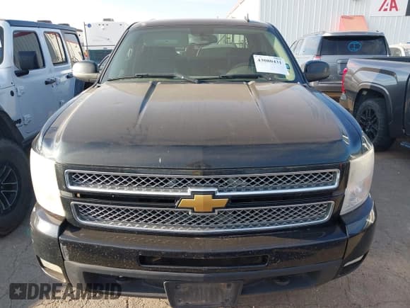 ✅ 2013 Chevrolet Silverado 1500 LTZ • VIN: 3GCPKTE76DG117289 • Lot: 43080431. Wystawiony na IAAI z przebiegiem 264 514 mil. Bezpłatny archiwum sprzedaży aukcyjnych z USA i szczegółowy raport historii pojazdu na DreamBid. Zdjęcie 12.