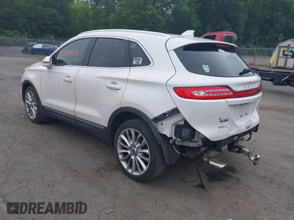 ✅ 2018 Lincoln MKC Reserve • VIN: 5LMCJ3C91JUL22803 • Lot: 42689614. Listed on IAAI with 106,152 mi. Free auction sales archive from the USA and detailed vehicle history report at DreamBid. Image 3.